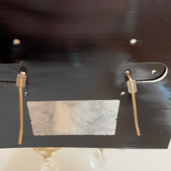 Cookie Lee Earrings - Picture 3 of 4